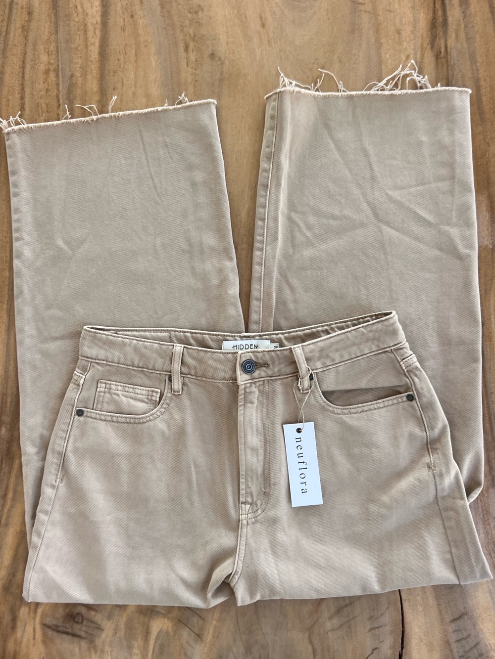 NWT Hidden Nori Khaki Cropped Wide Leg Jeans